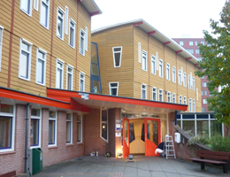 Verwijderen scheidingswanden, school in Utrecht